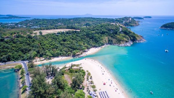 Най Харн (Nai Harn Beach)